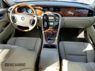 2005 Jaguar XJ with VIN SAJWA79C15SG47018, listed as a Copart auction lot 43087185 with 31,725 mi miles and Salvage Title. Bid and sale history available at carsss.com. Image 8.