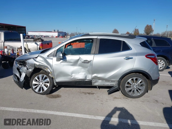2019 Buick Encore Preferred with VIN KL4CJESB8KB848232, listed as a IAAI auction lot 41028395 with 72,441 mi miles. Bid and sale history available at carsss.com. Image 14.