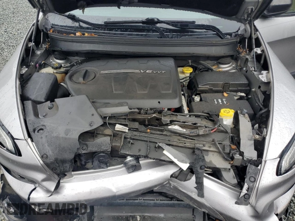 2017 Jeep Cherokee Altitude z VIN 1C4PJLAS4HW617469, wystawiony jako Copart lot #81541854 z przebiegiem 126 325 mil mil oraz Szkoda całkowita • Salvage title. Historia ofert i sprzedaży dostępna na DreamBid. Obrazek 13.