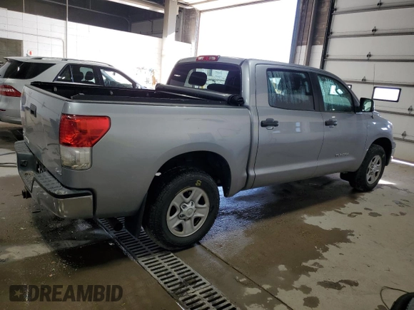 2012 Toyota Tundra 4WD Truck with VIN 5TFDM5F1XCX037961, listed as a Copart auction lot 76289994 with 55,944 mi miles and Salvage Title. Bid and sale history available at carsss.com. Image 3.