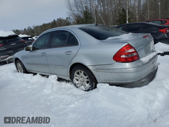 2003 Mercedes-Benz E-Class 3.2L with VIN WDBUF65J43A080257, listed as a Copart auction lot 44953345 with 257,848 mi miles and Clean Title. Bid and sale history available at carsss.com. Image 2.