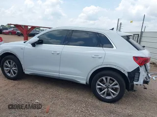 2024 Audi Q3 S line Premium with VIN WA1DECF33R1057865, listed as a IAAI auction lot 42087229 with 28,629 mi miles. Bid and sale history available at carsss.com. Image 15.