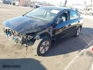 2019 Hyundai Ioniq Hybrid Blue with VIN KMHC65LC7KU111411, listed as a IAAI auction lot 41631240 with 95,944 mi miles. Bid and sale history available at carsss.com. Image 19.
