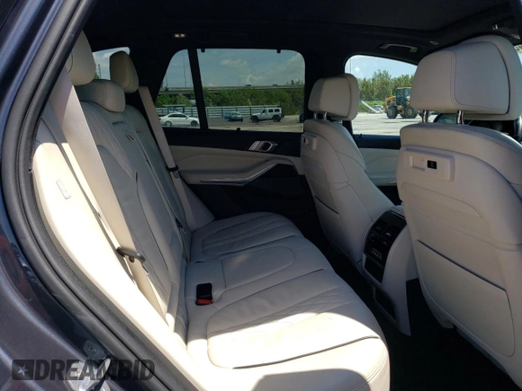 2019 BMW X5 xDrive40i with VIN 5UXCR6C50KLK81536, listed as a Copart auction lot 48272463 with 51,112 mi miles and . Bid and sale history available at DreamBid. Image 11.