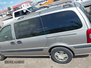 2004 Chevrolet Venture LS with VIN 1GNDX03E04D224881, listed as a IAAI auction lot 42093937 with 121,079 mi miles. Bid and sale history available at carsss.com. Image 14.