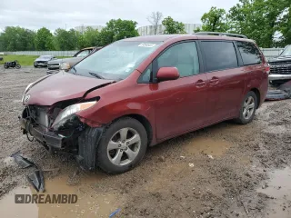2012 Toyota Sienna LE AAS с VIN 5TDKK3DC1CS208446, выставлен на аукционе Copart как лот 59896565 с пробегом 102 547 миль миль и Списание • Salvage title. История ставок и продаж доступна на DreamBid. Изображение 1.