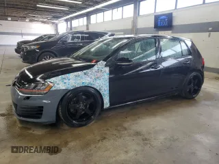 2017 Volkswagen Golf S z VIN 3VW117AU5HM070868, wystawiony jako Copart lot #56952065 z przebiegiem 79 739 mil mil oraz Czysty tytuł • Clean title. Historia ofert i sprzedaży dostępna na DreamBid. Obrazek 1.