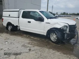 2018 Ford F-150 XL with VIN 1FTEX1CB6JKF29530, listed as a Copart auction lot 52518445 with 122,672 mi miles and Clean Title. Bid and sale history available at carsss.com. Image 4.