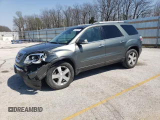 2010 GMC Acadia SLT1 z VIN 1GKLRMED1AJ250000, wystawiony jako Copart lot #51443975 z przebiegiem 148 234 mil mil oraz Szkody całkowita. Historia ofert i sprzedaży dostępna na DreamBid. Obrazek 1.