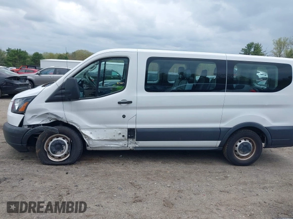 2018 Ford Transit Passenger XL с VIN 1FMZK1ZM9JKA83149, выставлен на аукционе IAAI как лот 42176852 с пробегом 40 042 миль миль и . История ставок и продаж доступна на DreamBid. Изображение 15.