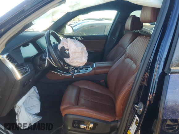 2022 BMW X5 M50i with VIN 5UXJU4C04N9J66230, listed as a Copart auction lot 86374124 with 0 mi miles and Salvage Title. Bid and sale history available at carsss.com. Image 7.