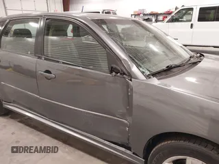 2006 Chevrolet Malibu Maxx LT with VIN 1G1ZT61816F226813, listed as a IAAI auction lot 41548211 with 122,102 mi miles. Bid and sale history available at carsss.com. Image 6.