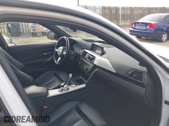 2013 BMW 3 Series 335i xDrive with VIN WBA3B9G59DNR90147, listed as a IAAI auction lot 41449582 with 109,526 mi miles and . Bid and sale history available at DreamBid. Image 5.