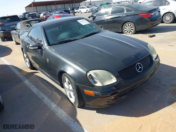 2001 Mercedes-Benz SLK-Class with VIN WDBKK65F61F215530, listed as a IAAI auction lot 41669348 with 1 mi miles. Bid and sale history available at carsss.com. Image 1.