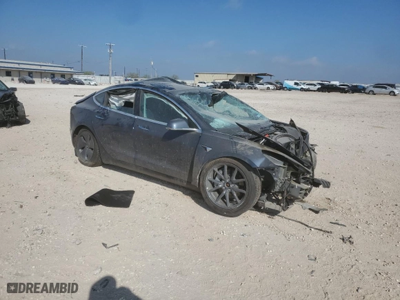 2020 Tesla Model 3 Long Range with VIN 5YJ3E1EB0LF663329, listed as a Copart auction lot 49243455 with 32,236 mi miles and Non Repairable. Bid and sale history available at carsss.com. Image 4.