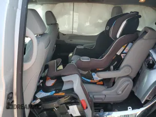 2022 Honda Odyssey Touring с VIN 5FNRL6H85NB056617, выставлен на аукционе Copart как лот 59208295 с пробегом 26 000 миль миль и Списание • Salvage title. История ставок и продаж доступна на DreamBid. Изображение 11.