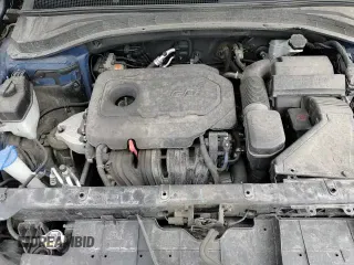 2020 Hyundai Santa Fe SEL z VIN 5NMS33AD0LH170656, wystawiony jako Copart lot #70388875 z przebiegiem 120 720 mil mil oraz Szkoda całkowita • Salvage title. Historia ofert i sprzedaży dostępna na DreamBid. Obrazek 16.