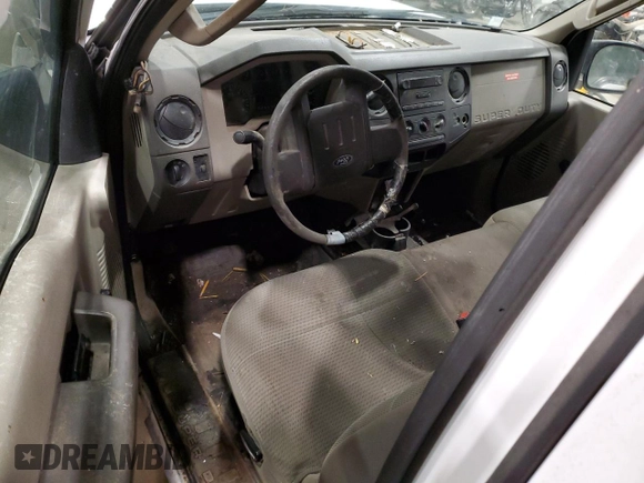 2008 Ford Super Duty F-250 SRW XL with VIN 1FTNX20558EE11711, listed as a Copart auction lot 88462905 with Not Provided miles and Salvage Title. Bid and sale history available at carsss.com. Image 8.