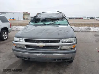 2002 Chevrolet Tahoe LT with VIN 1GNEK13Z42J219242, listed as a IAAI auction lot 41208846 with 279,366 mi miles. Bid and sale history available at carsss.com. Image 6.