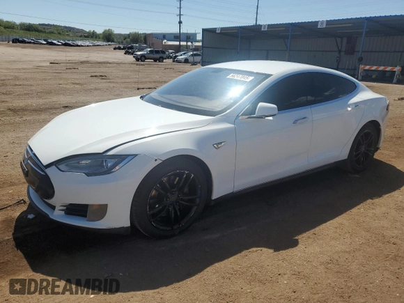 2013 Tesla Model S with VIN 5YJSA1AG3DFP11108, listed as a Copart auction lot 56247045 with 159,703 mi miles and Clean title. Bid and sale history available at DreamBid. Image 1.