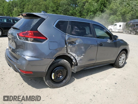 2017 Nissan Rogue SV z VIN KNMAT2MV0HP613929, wystawiony jako Copart lot #61374035 z przebiegiem 127 530 mil mil oraz Szkoda całkowita • Salvage title. Historia ofert i sprzedaży dostępna na DreamBid. Obrazek 3.