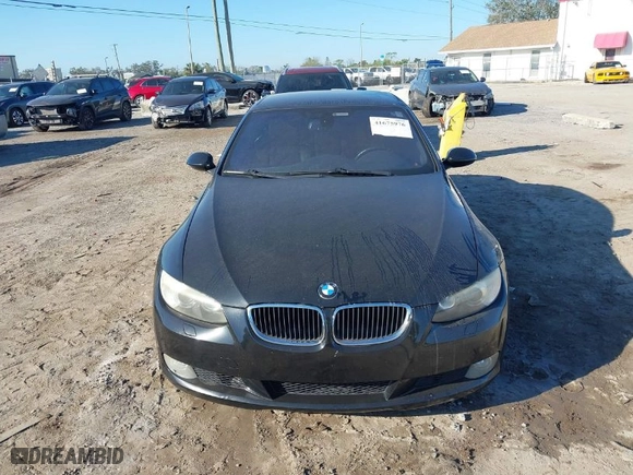 2008 BMW 3 Series 328i with VIN WBAWL13598PX20332, listed as a IAAI auction lot 41675976 with 152,835 mi miles. Bid and sale history available at carsss.com. Image 12.