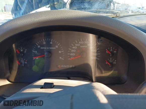 2004 Ford F-150 XLT with VIN 1FTPW14584KC75683, listed as a IAAI auction lot 41224632 with 349,638 mi miles. Bid and sale history available at carsss.com. Image 7.