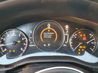 2022 Mazda 3 Carbon Edition z VIN 3MZBPACL0NM300509, wystawiony jako Copart lot #82294524 z przebiegiem 43 367 mil mil oraz Szkoda całkowita • Salvage title. Historia ofert i sprzedaży dostępna na DreamBid. Obrazek 9.