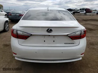 2016 Lexus ES 300h Hybrid with VIN JTHBW1GG0G2107532, listed as a Copart auction lot 50363653 with 105,781 mi miles. Bid and sale history available at carsss.com. Image 6.
