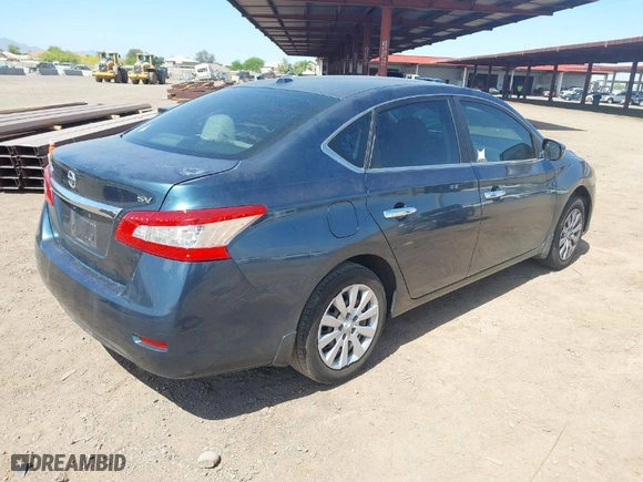 2015 Nissan Sentra S with VIN 3N1AB7AP1FY368501, listed as a IAAI auction lot 42081880 with 102,192 mi miles. Bid and sale history available at carsss.com. Image 4.