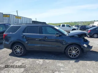 2017 Ford Explorer Sport with VIN 1FM5K8GT4HGC08430, listed as a IAAI auction lot 42140269 with 43,485 mi miles and . Bid and sale history available at carsss.com. Image 14.