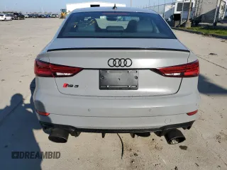 2019 Audi RS 3 z VIN WUABWGFF5KA906737, wystawiony jako Copart lot #41534155 z przebiegiem 22 784 mil mil oraz Szkoda całkowita • Salvage title. Historia ofert i sprzedaży dostępna na DreamBid. Obrazek 6.