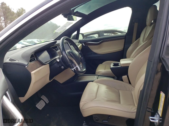 2016 Tesla Model X P90D with VIN 5YJXCAE40GF000955, listed as a Copart auction lot 40615193 with 93,029 mi miles. Bid and sale history available at carsss.com. Image 7.