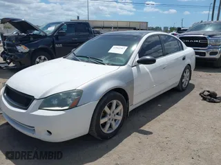 2005 Nissan Altima 2.5 S with VIN 1N4AL11EX5C323608, listed as a IAAI auction lot 41962367 with 160,026 mi miles. Bid and sale history available at carsss.com. Image 17.