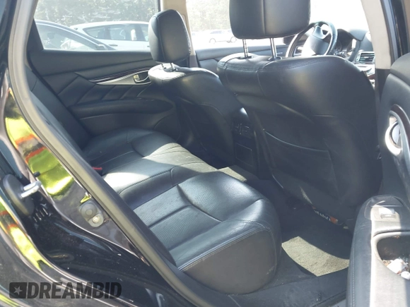 2015 Infiniti Q70 с VIN JN1BY1AR2FM560837, выставлен на аукционе IAAI как лот 42577382 с пробегом 145 507 миль миль и . История ставок и продаж доступна на DreamBid. Изображение 8.