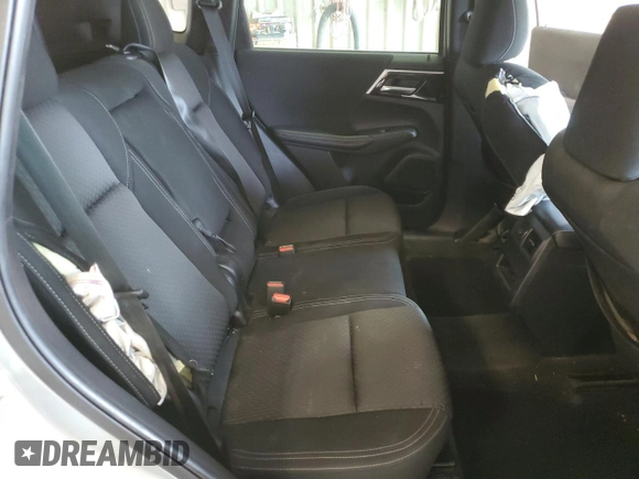 2023 Mitsubishi Outlander ES z VIN JA4J3TA84PZ010144, wystawiony jako Copart lot #53004255 z przebiegiem 63 236 mil mil oraz Szkoda całkowita • Salvage title. Historia ofert i sprzedaży dostępna na DreamBid. Obrazek 11.