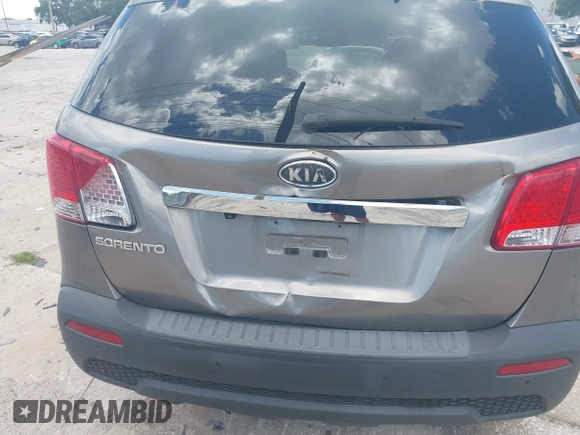 2013 Kia Sorento LX with VIN 5XYKT3A62DG322174, listed as a IAAI auction lot 42647736 with 92,389 mi miles and . Bid and sale history available at DreamBid. Image 6.