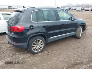 2016 Volkswagen Tiguan S with VIN WVGBV7AXXGW581315, listed as a IAAI auction lot 41495812 with 180,061 mi miles and . Bid and sale history available at DreamBid. Image 4.