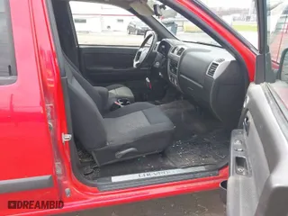 2008 Chevrolet Colorado LT w/1LT with VIN 1GCDT33E088223864, listed as a IAAI auction lot 41952417 with 148,095 mi miles. Bid and sale history available at carsss.com. Image 5.