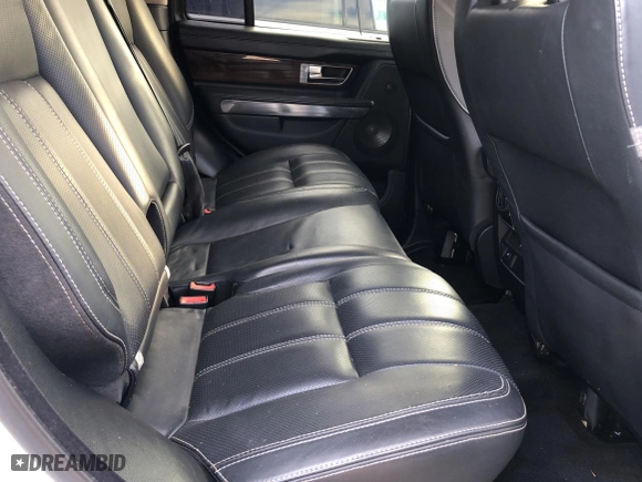 2011 Land Rover Range Rover Sport SC with VIN SALSH2E43BA266207, listed as a Copart auction lot 82416464 with 160,890 mi miles and Clean Title. Bid and sale history available at carsss.com. Image 6.