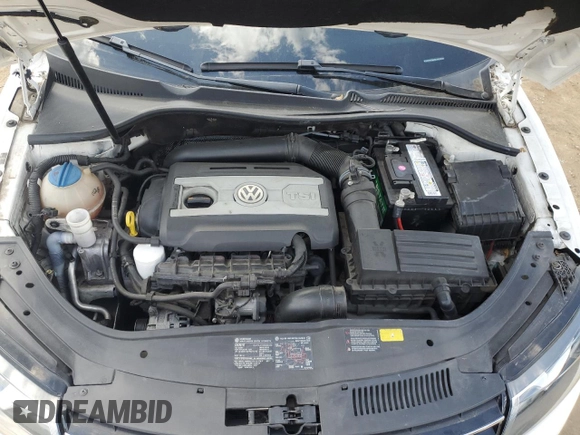 2012 Volkswagen Eos Lux with VIN WVWFW7AH8CV018727, listed as a Copart auction lot 51332135 with 104,636 mi miles and Salvage Title. Bid and sale history available at DreamBid. Image 11.