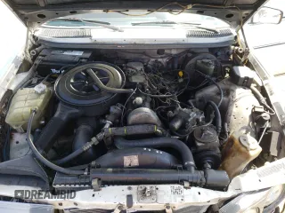 1983 Mercedes-Benz 300 D z VIN WDBAB33AXDB031298, wystawiony jako Copart lot #53799325 z przebiegiem 315 445 mil mil oraz Szkoda całkowita • Salvage title. Historia ofert i sprzedaży dostępna na DreamBid. Obrazek 11.