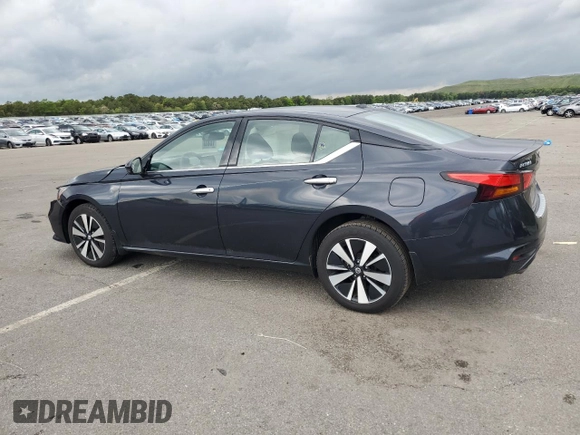 2019 Nissan Altima SV z VIN 1N4BL4DW2KC152472, wystawiony jako Copart lot #57840875 z przebiegiem 48 775 mil mil oraz Szkoda całkowita • Salvage title. Historia ofert i sprzedaży dostępna na DreamBid. Obrazek 2.