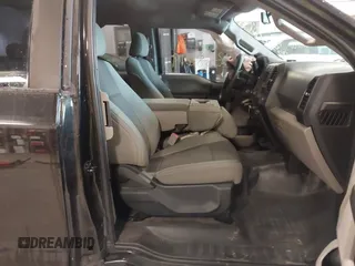 2015 Ford F-150 XLT с VIN 1FTEX1EP8FKF20621, выставлен на аукционе IAAI как лот 42358619 с пробегом 77 631 миль миль и . История ставок и продаж доступна на DreamBid. Изображение 5.