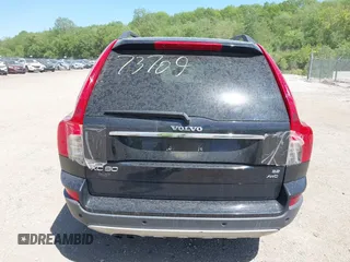 2008 Volvo XC90 I6 with VIN YV4CZ982081485093, listed as a IAAI auction lot 42073709 with 181,703 mi miles and . Bid and sale history available at DreamBid. Image 17.