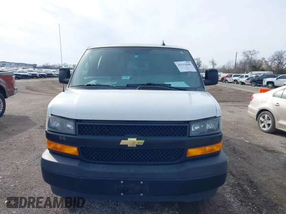 2019 Chevrolet Express Cargo with VIN 1GCWGAFP5K1204368, listed as a IAAI auction lot 41532048 with 121,630 mi miles and . Bid and sale history available at DreamBid. Image 12.