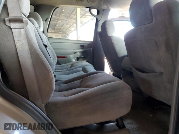 2006 Chevrolet Tahoe LS with VIN 1GNEC13V56R157805, listed as a Copart auction lot 42767595 with 356,062 mi miles and Salvage Title. Bid and sale history available at carsss.com. Image 11.