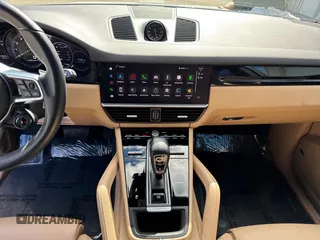 2022 Porsche Cayenne E-Hybrid with VIN WP1AE2AYXNDA26XXX, listed as a Copart auction lot 48625895 with 19,066 mi miles and Clean title. Bid and sale history available at DreamBid. Image 9.