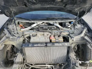 2019 Tesla Model S 75D z VIN 5YJSA1E26KF311684, wystawiony jako Copart lot #84538004 z przebiegiem 165 323 mil mil oraz Szkoda całkowita • Salvage title. Historia ofert i sprzedaży dostępna na DreamBid. Obrazek 12.