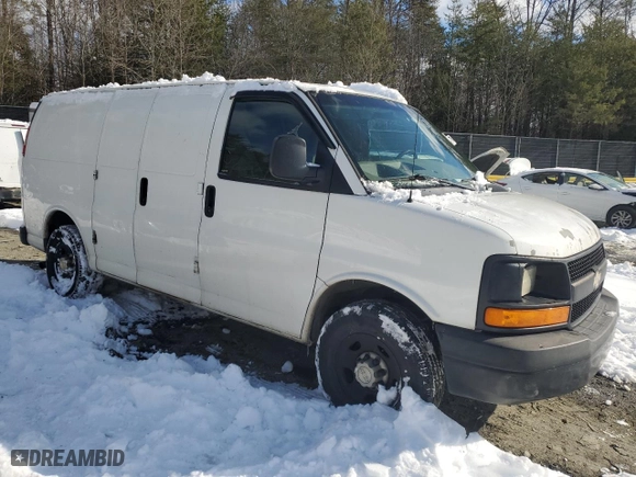 2011 Chevrolet Express Cargo Van with VIN 1GCWGFBA2B1163177, listed as a Copart auction lot 86876614 with 290,696 mi miles and Salvage Title. Bid and sale history available at carsss.com. Image 4.